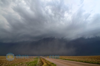 Finally, a few of us decided to check out the now-linear storms May 29.