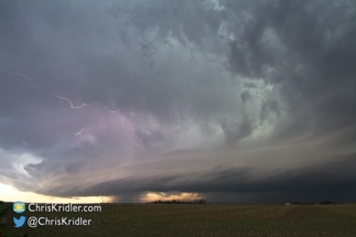 Lightning spit out of the storm above the shelf.