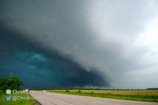 There's the lifting funnel, just right of center (6:51 p.m.).