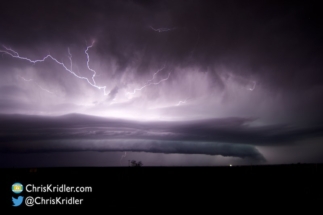 A wonderful arcus cloud and lightning as the storm approached Amarillo.