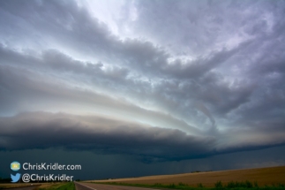 Beautiful striations formed in the shelf cloud.