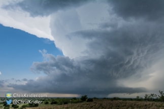 Wow, this one was a beauty! Gorgeous supercell structure and obvious rotation.