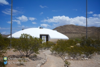 On to El Paso - and a UFO house.