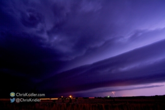 Here's the shelf cloud as it appeared to the southwest.