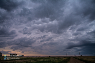 A few lovely mammatus formed but were hidden by grungy clouds.