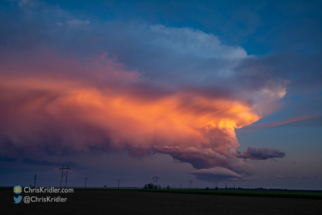 As the cell weakened, it lit up a fiery orange.