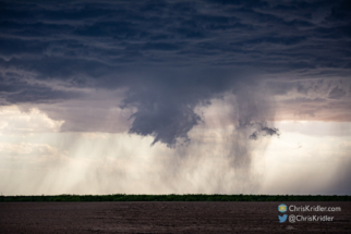 West of Plains, Texas, a wall cloud looked like it was trying to form ...