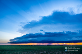 West of Snyder, Texas, we watched the storm at sunset.