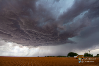 We chased the storm east, looking for funnels and gustnadoes.