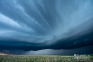 A closer shot of the storm's heart.