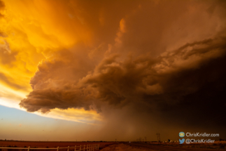 The start of a funnel can be seen in the nub over the power lines.