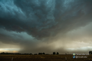 The dust was fascinating but obscured the storm's features.